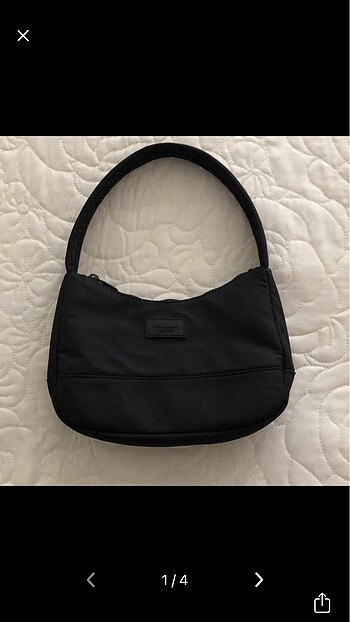Pull and Bear siyah mini baget çanta