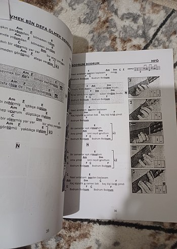 Gitar Öğrenme Kitabı Beyaz Kapaklı - Görsel 3
