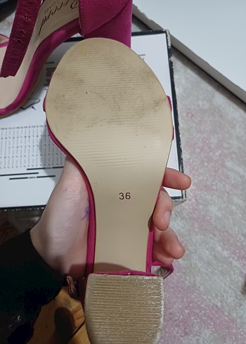 Pembe Süet Tokalı Blok Topuklu Kadın Abiye Ayakkabı - Görsel 3