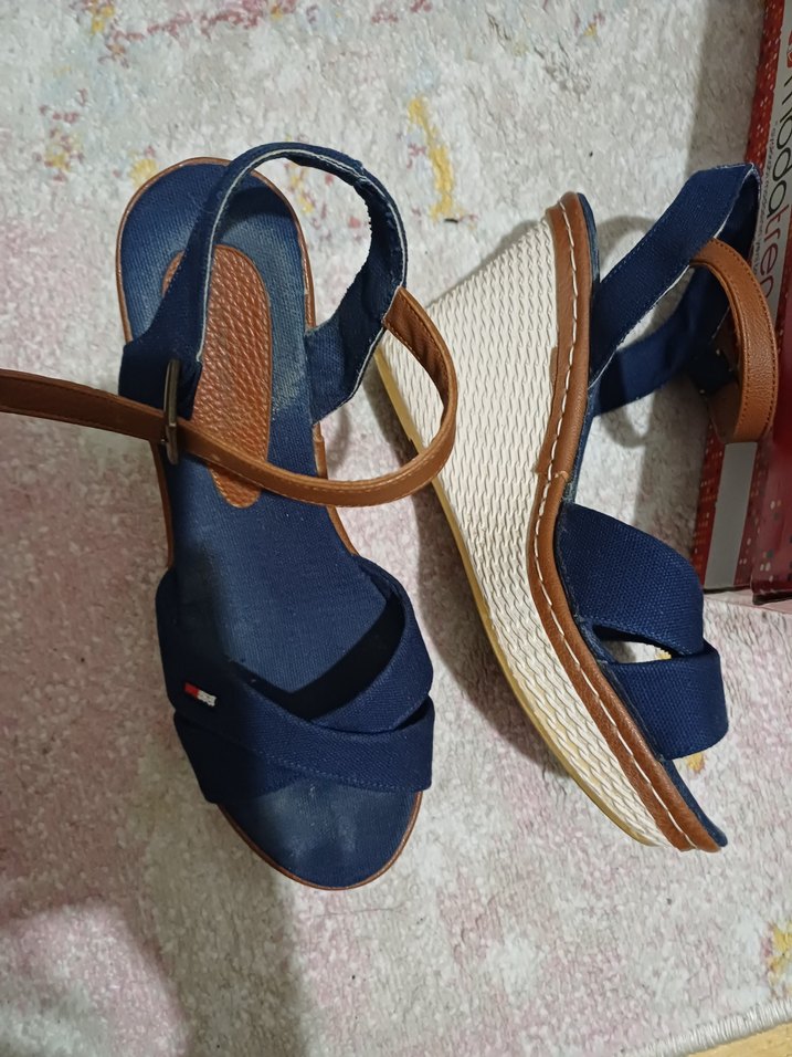 Kadın Mavi Dolgu Topuklu Sandalet - Görsel 3
