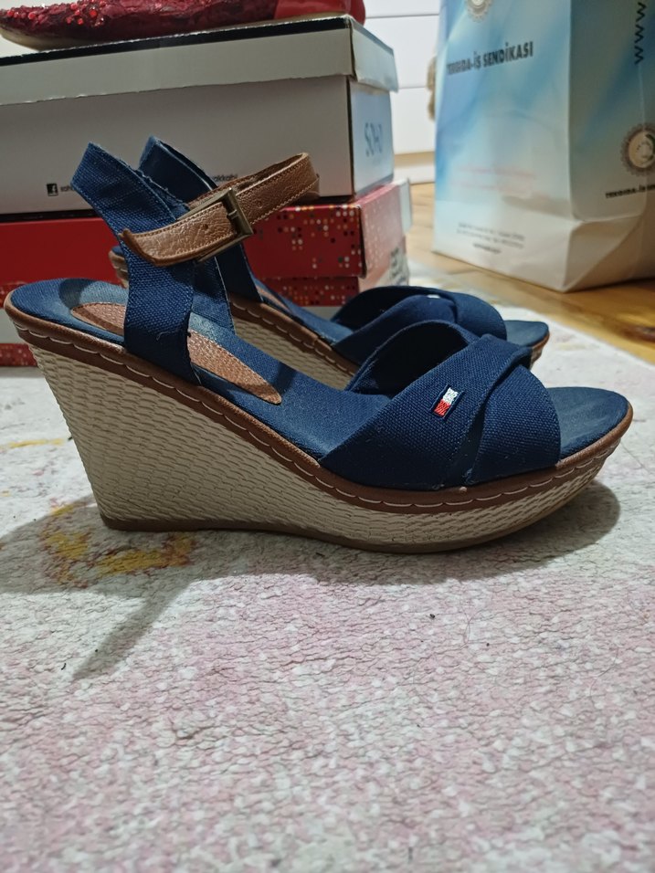 Kadın Mavi Dolgu Topuklu Sandalet - Görsel 4