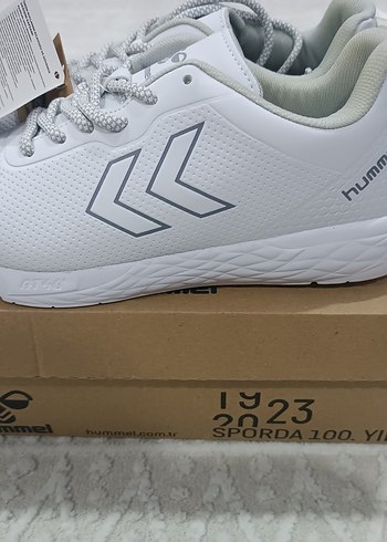 SIFIR ETİKETLİ HUMMEL SPOR AYAKKABI - Görsel 3