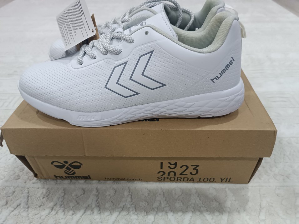 SIFIR ETİKETLİ HUMMEL SPOR AYAKKABI - Görsel 3