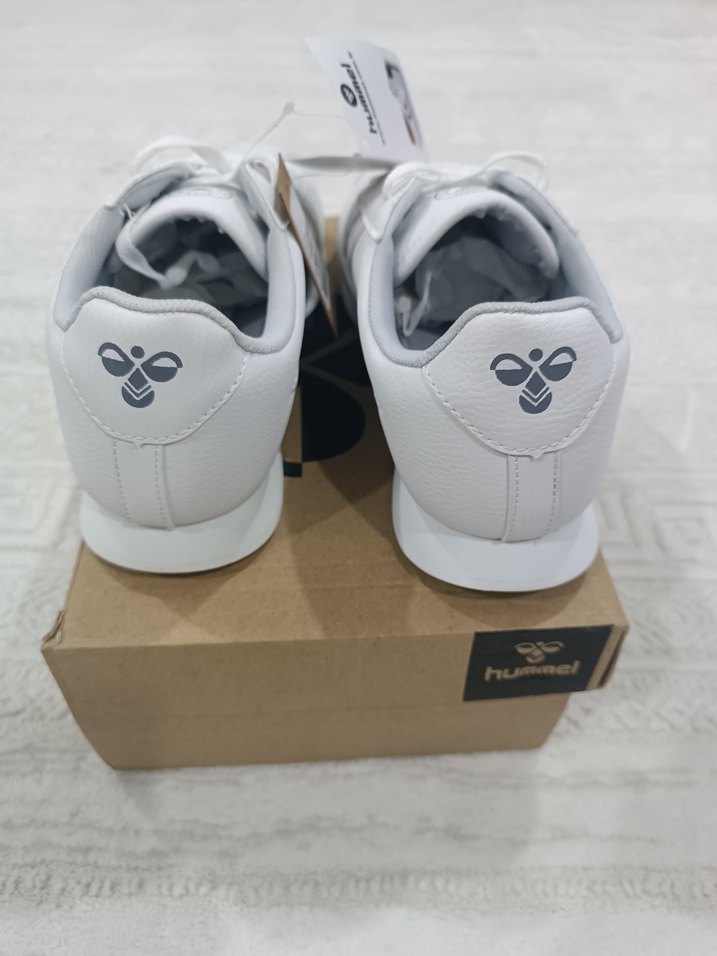SIFIR ETİKETLİ HUMMEL SPOR AYAKKABI - Görsel 4