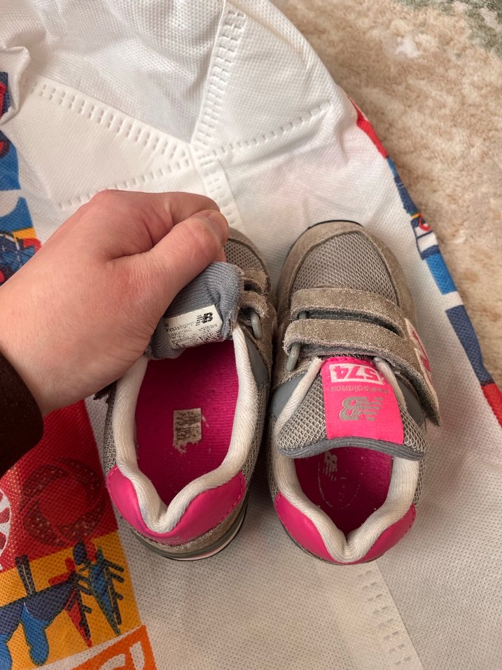 Kız Çocuk Gri-Pembe Cırtlı Spor Ayakkabı - Görsel 5