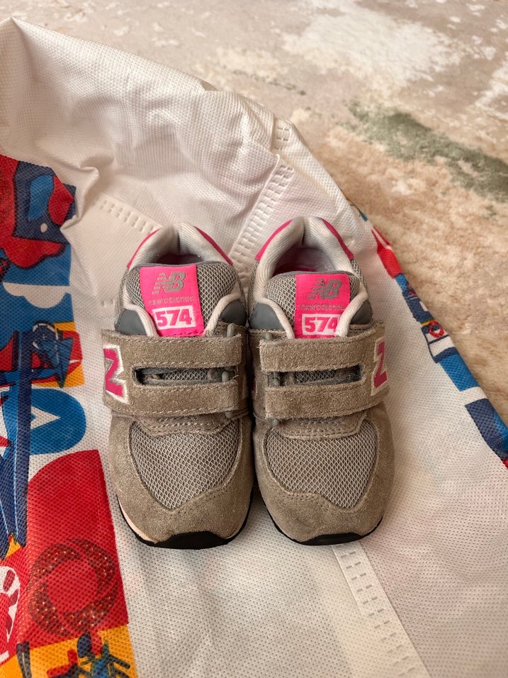 Kız Çocuk Gri-Pembe Cırtlı Spor Ayakkabı - Görsel 2