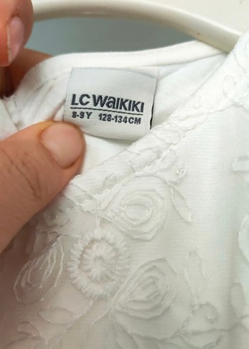 Kız Çocuk Beyaz Dantel Nakışlı Elbise - Görsel 4