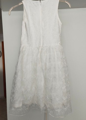 Kız Çocuk Beyaz Dantel Nakışlı Elbise - Görsel 3