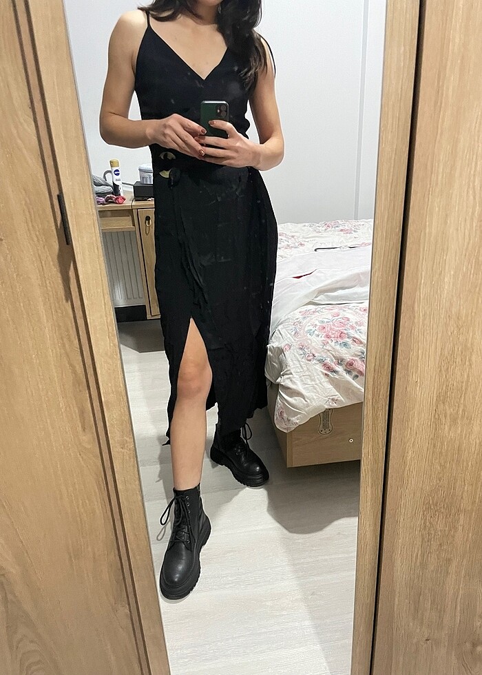 İpekyol elbise - Görsel 2