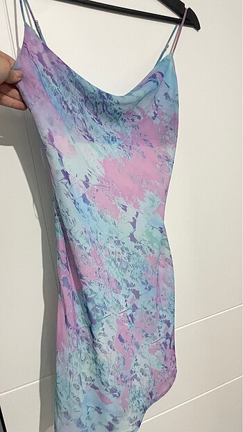 Bershka elbise. Hiç giyilmedi. Etiketi yok.