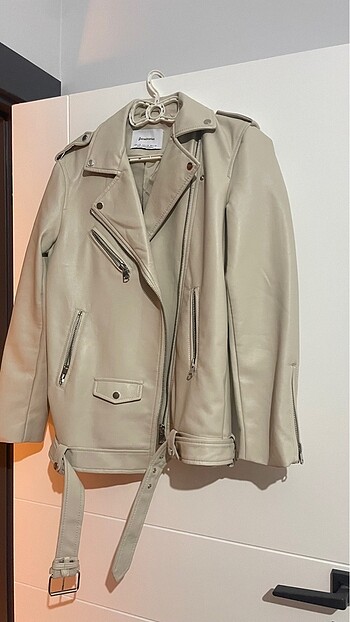 Stradivarius deri ceket oversize - Görsel 2