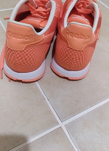 38 Beden Reebok bayan ayakkabı 