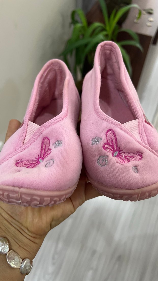 Kelebek Nakışlı Pembe Kız panduf - Görsel 2