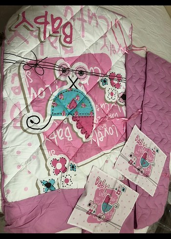 Pembe Baskılı Bebek Uyku Seti - Görsel 3