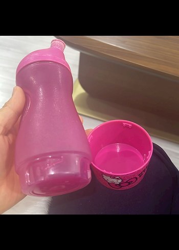 Hello Kitty Temalı Pembe Bebek Biberonu - Görsel 2