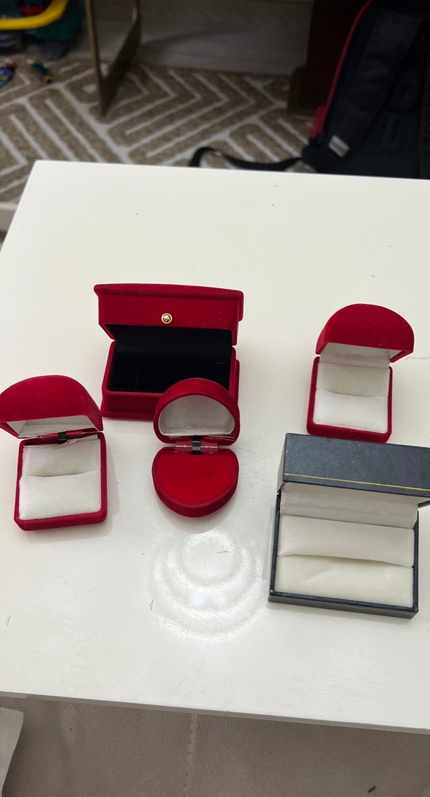 Kırmızı taki  kadife  Kutuları - Görsel 2