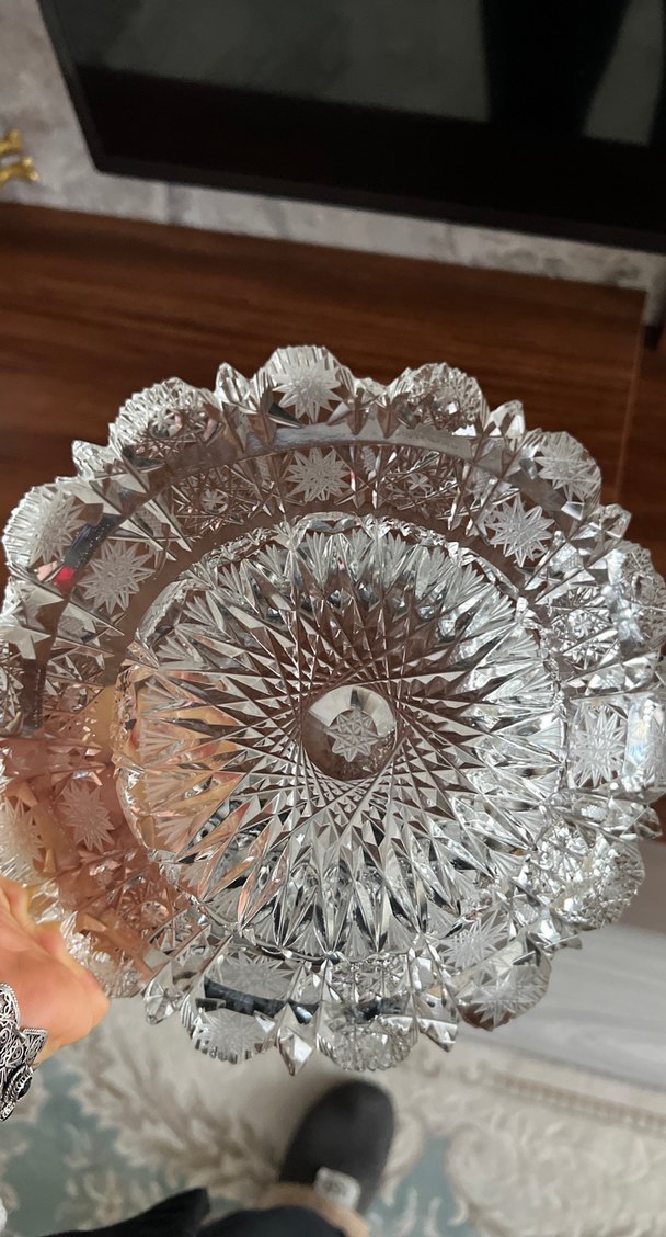 Parlak Beyaz Desenli Vazo - Görsel 3