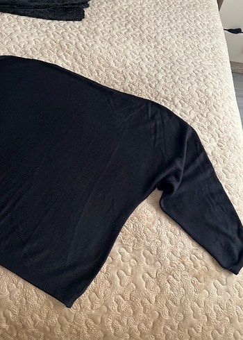 Kadın Siyah Pamuklu Salaş Boğazlı Kazak - Görsel 2