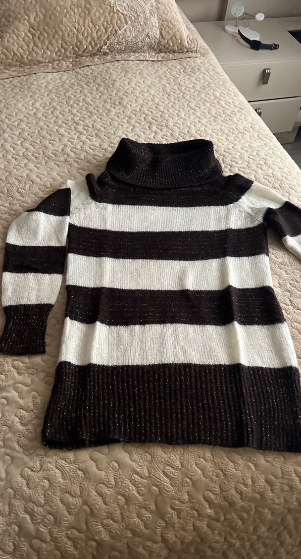 Boğazlı Çizgili Kadın Triko Kazak - Görsel 2