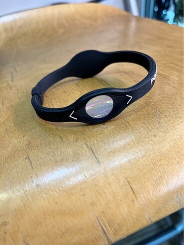 Diğer Power Balance (Denge bilekliği)