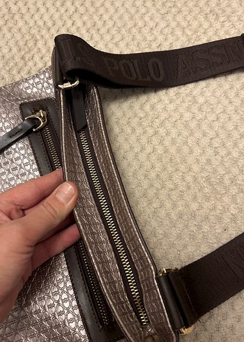 Yılan Desenli Bej Kadın Çapraz Çanta - Görsel 3