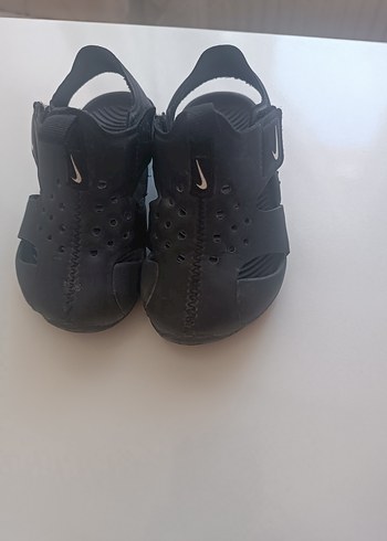 Nike Erkek Çocuk Siyah Cırtcırtlı Terlik