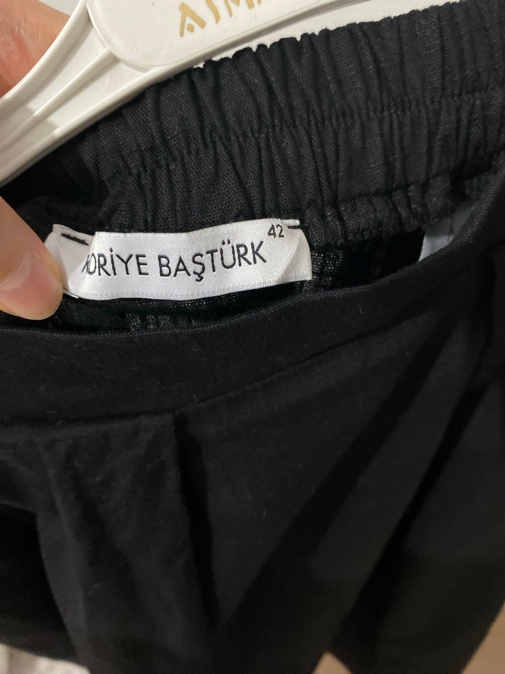 Kadriye Baştürk marka 
Siyah Uzun Keten Etek Yeni - Görsel 3