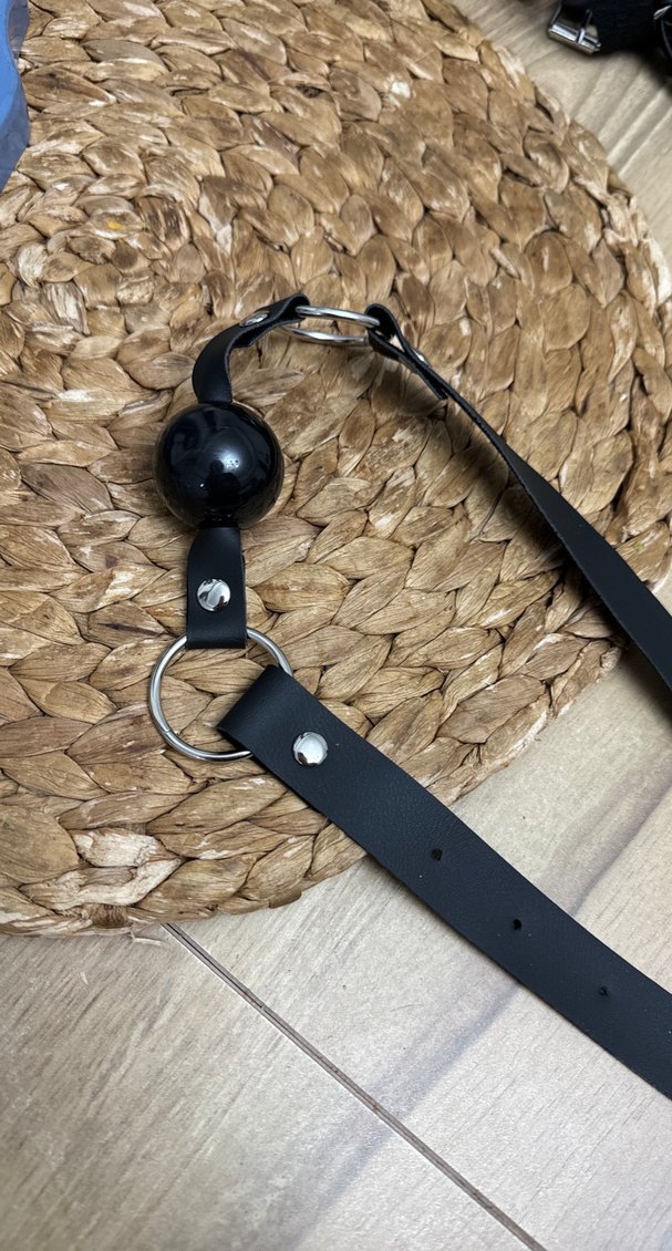 Ağız Topu Siyah Deri Goth Tokalı Kemer - Görsel 3