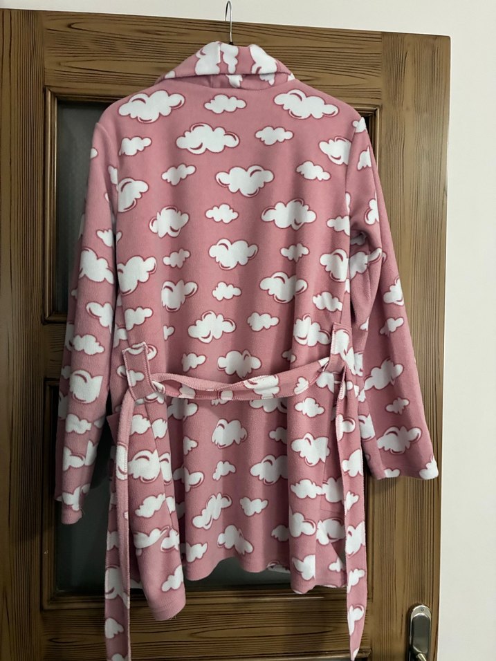 Pembe Bulut Desenli Uzun Kollu Kadın sabahlık - Görsel 5