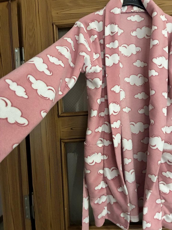 Pembe Bulut Desenli Uzun Kollu Kadın sabahlık - Görsel 2