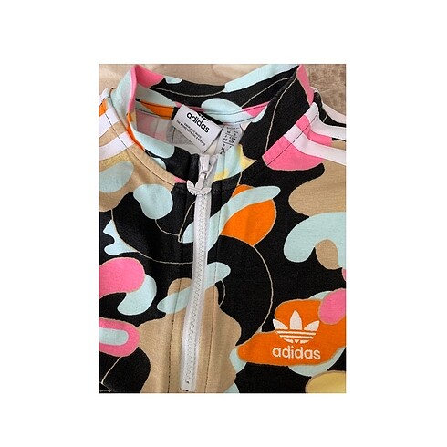 Adidas Crop üst