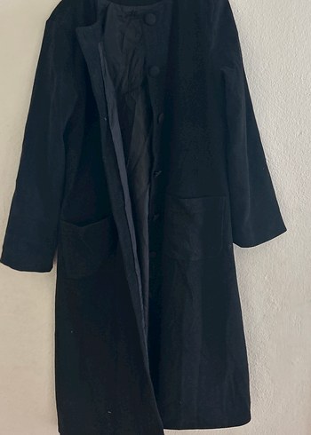 Beta Düğmeli Siyah Keten Uzun Kadın Kaban