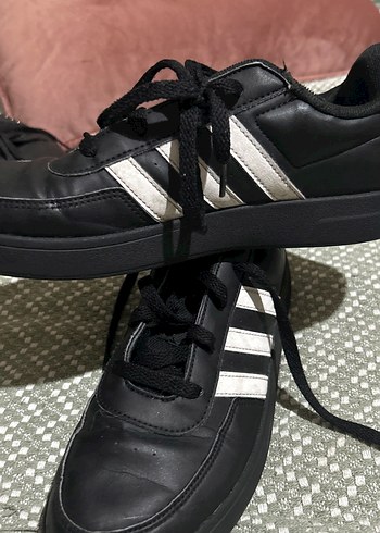 Adidas spor ayakkabı orijinal Siyah Spor Ayakkabı Bağcığı - Görsel 3