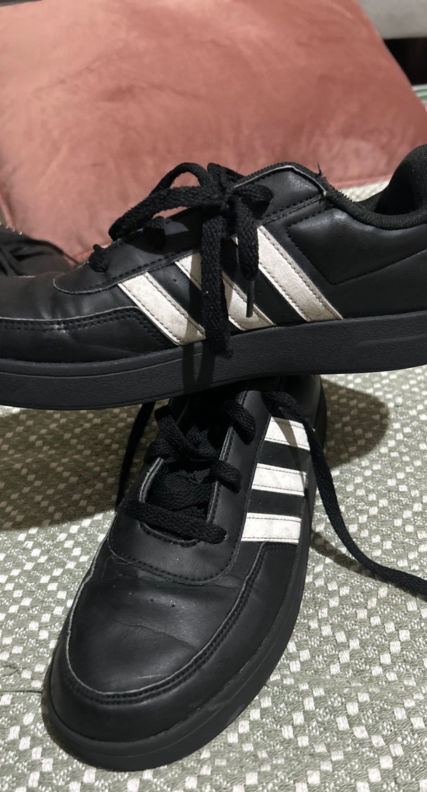 Adidas spor ayakkabı orijinal Siyah Spor Ayakkabı Bağcığı - Görsel 3