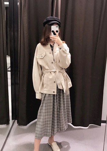 Zara Bej Kadın Süet Düğmeli Midi Ceket