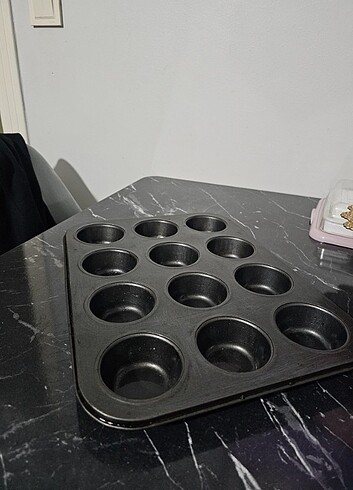 Metal 12li muffin kalıbı 
