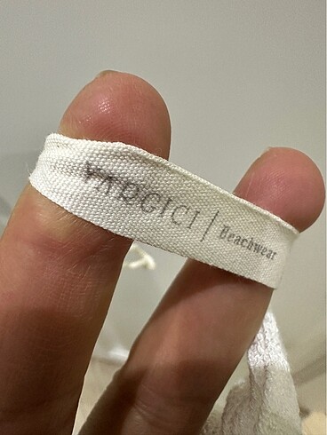 Yargıcı elbise - Görsel 3