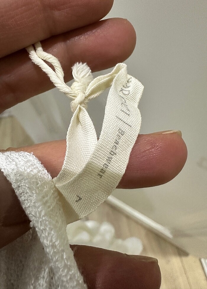 Yargıcı elbise - Görsel 4