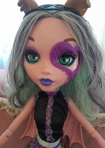 Beden Renk Monster High Beast Freaky Friend- Pink