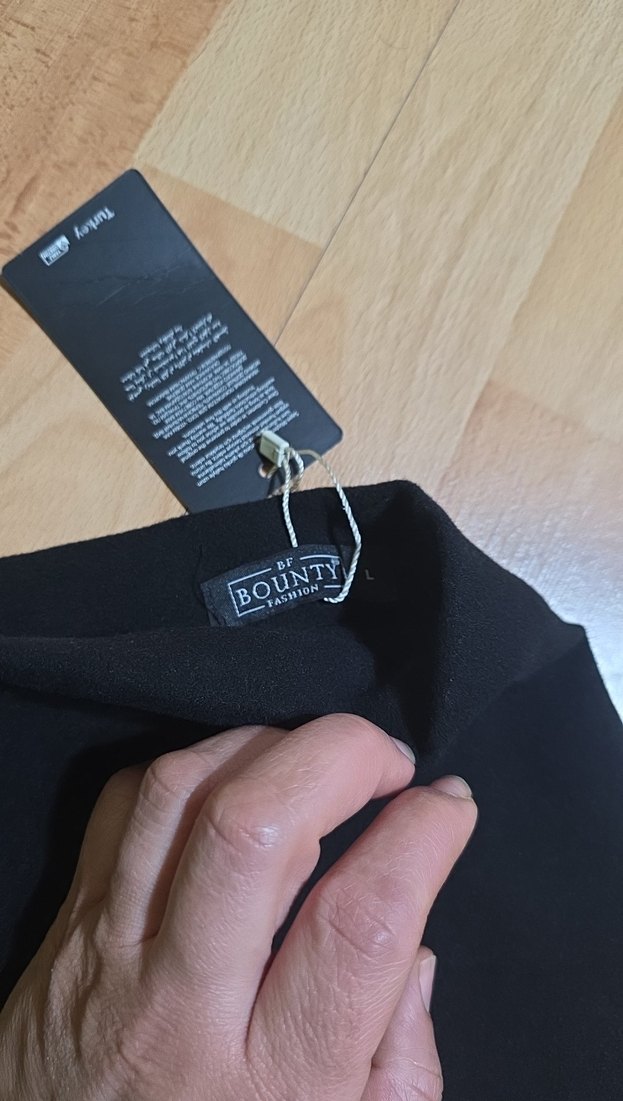 Siyah Süet Midi Mini Etek — görsel 4/6