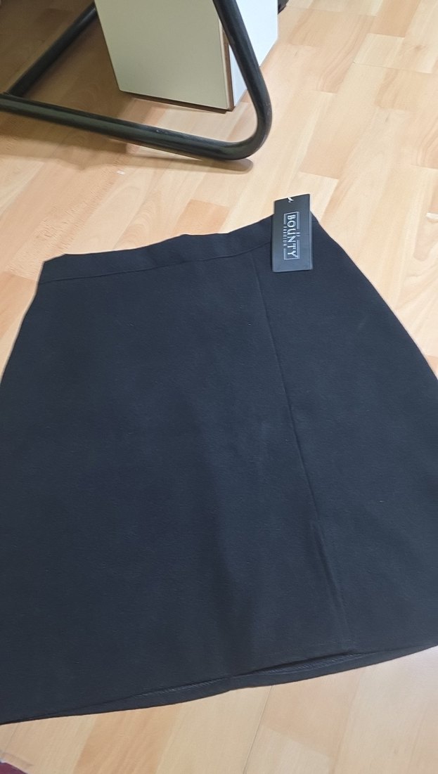 Siyah Süet Midi Mini Etek — görsel 3/6