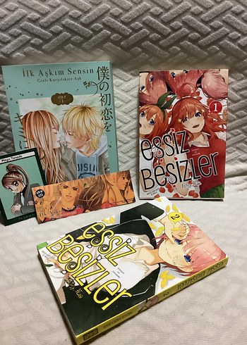 İlk Aşkım Sensin ve Eşsiz Beşizler Manga Seti