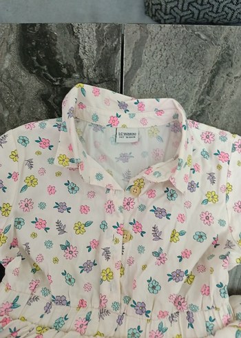 LC Waikiki Kız Çocuk 3 4 yaş Pastel Renkli Fırfırlı Elbise.