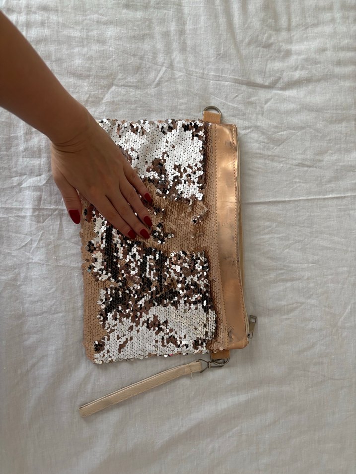 Bej Parlak Pul Detaylı Kadın Portföy Çanta - Görsel 2