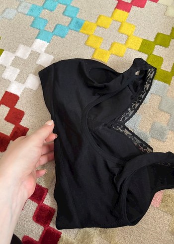 Siyah Sütyen - Görsel 3