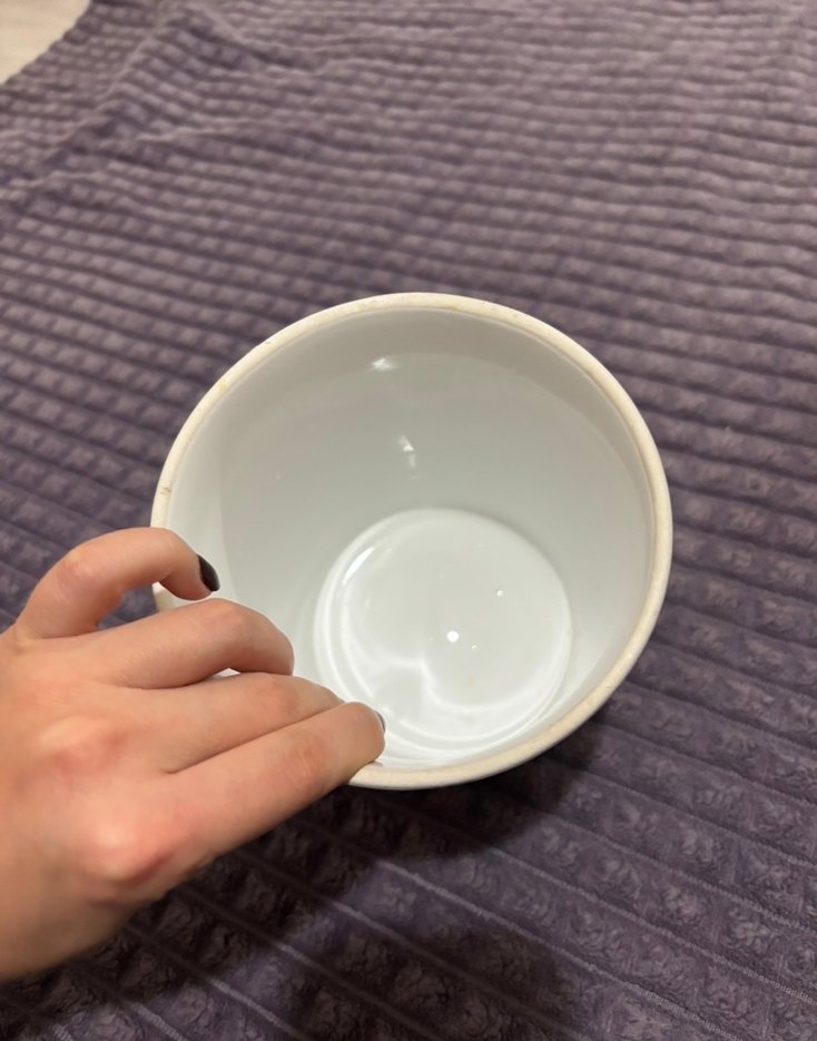 Beyaz ve Gri Seramik Vazo - Görsel 4