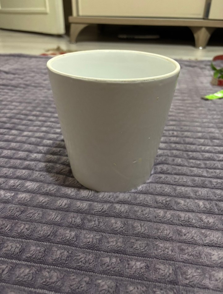 Beyaz ve Gri Seramik Vazo - Görsel 5