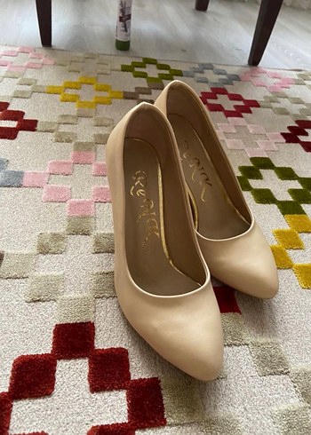 Bej Stiletto Topuklu Kadın Ayakkabı - Görsel 2