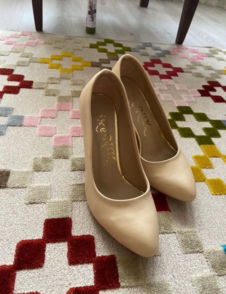 Bej Stiletto Topuklu Kadın Ayakkabı - Görsel 2