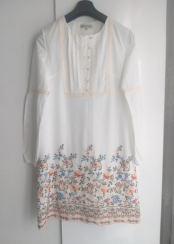 Nakışlı Beyaz Bohem Midi Tunik